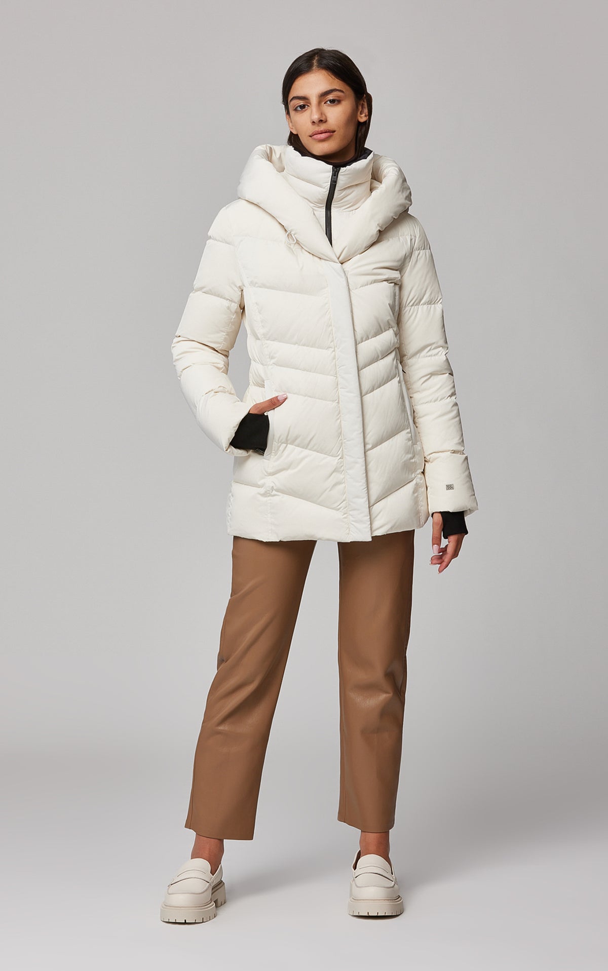 WUARI 90% White Duck Down Jacket Women Clothes Korean Women Coat Laminated  Loose Jacket Women Puffer Jacket Women's Down Jackets & Parkas (Color :  White, Size : S) : Buy Online at